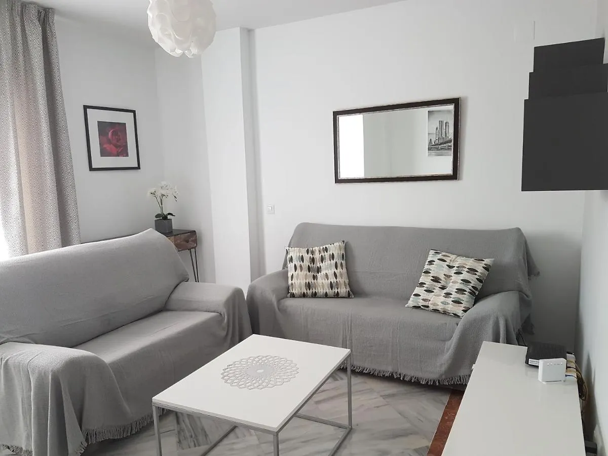 Apartamentos Seneca Junto Al Centro Malaga Apartment