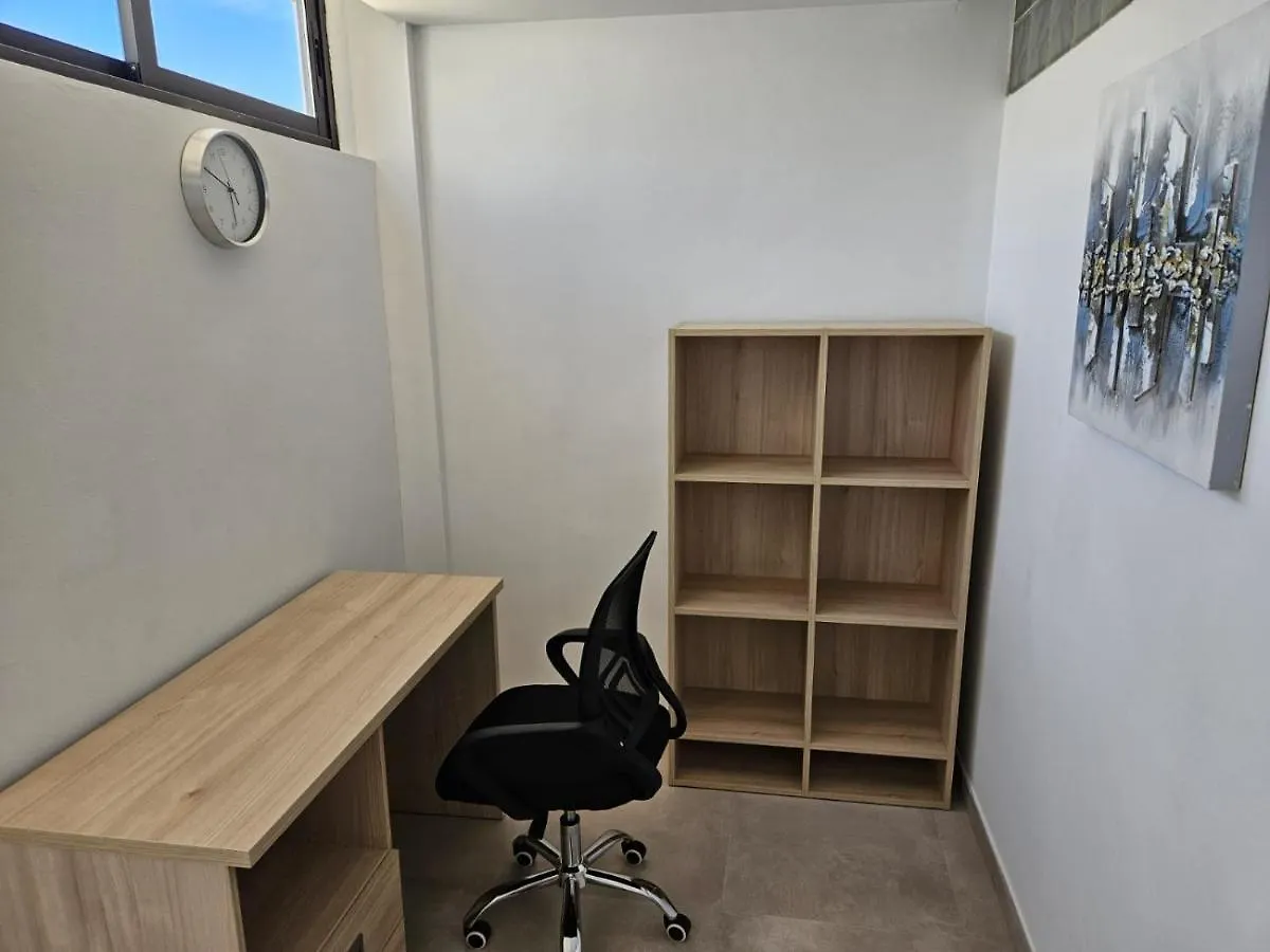 Apartamentos Seneca Junto Al Centro Malaga 0*,