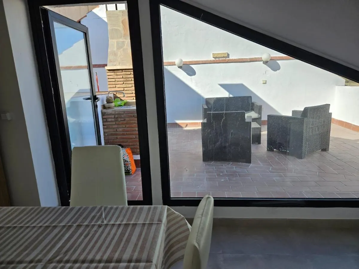 Apartamentos Seneca Junto Al Centro Malaga Apartment