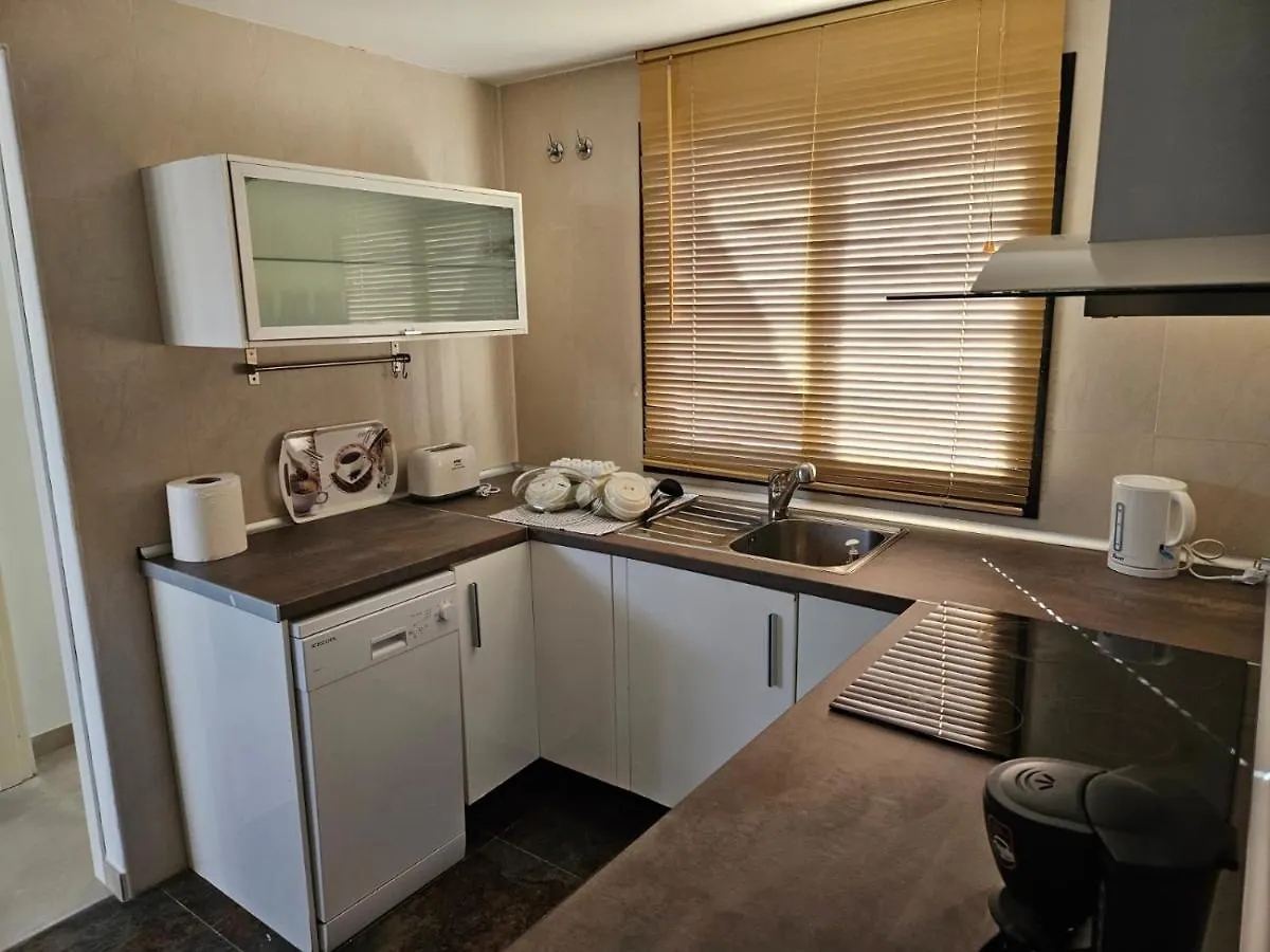 Apartamentos Seneca Junto Al Centro Malaga 0*,