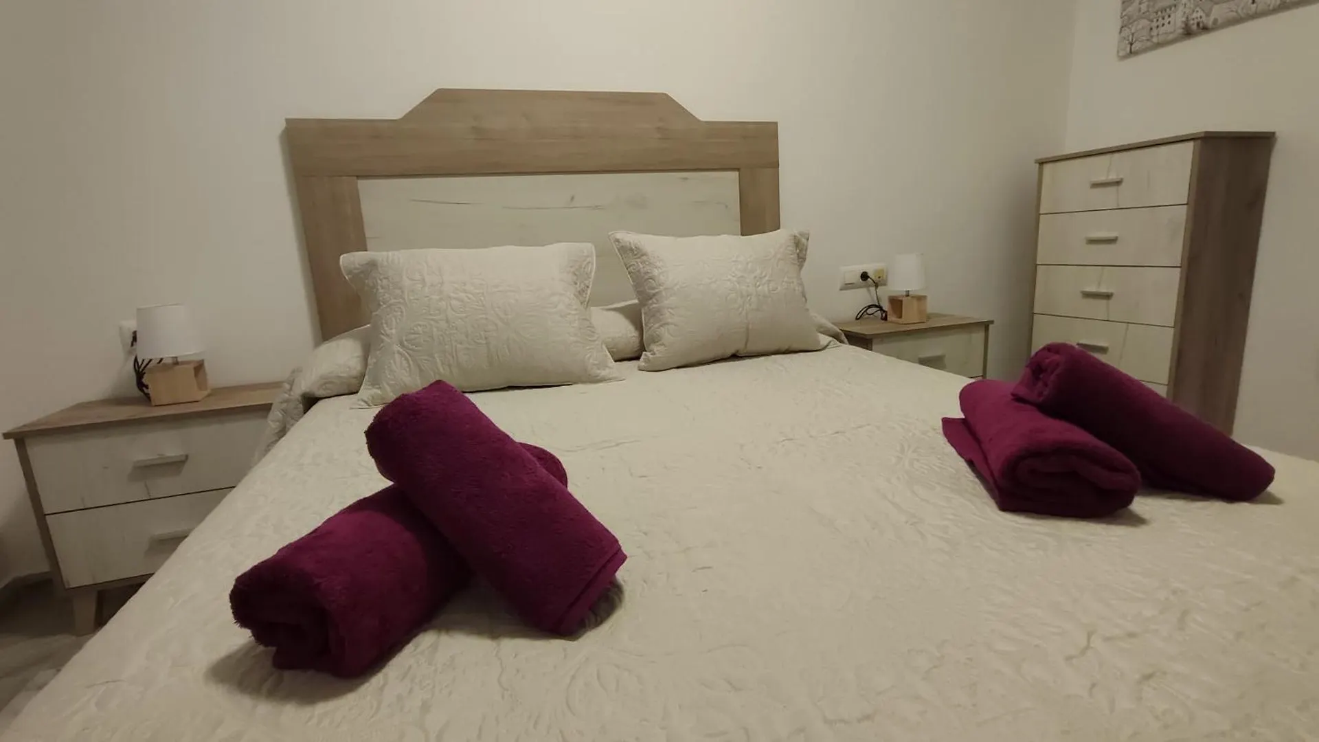 Apartamentos Seneca Junto Al Centro Malaga